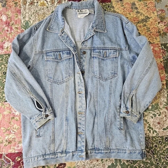 CMG INK Lonney tunes woman's‎ denim jacket - Picture 2 of 6